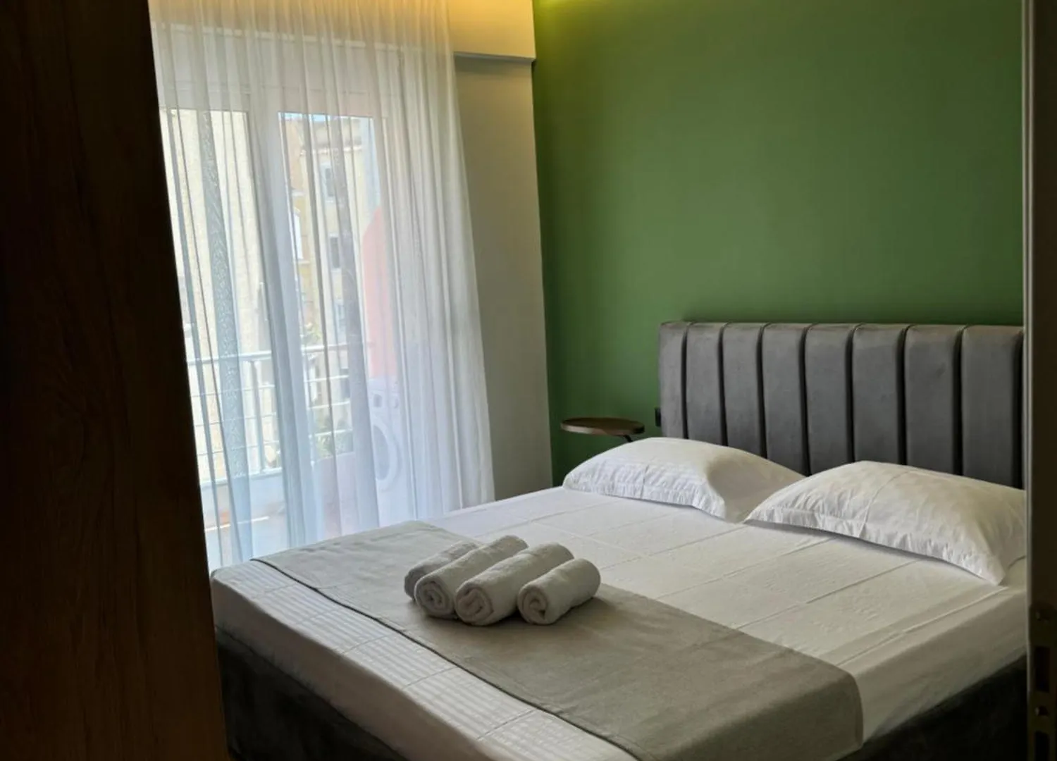 Meri'S Apartments 13 Sarande 0*,